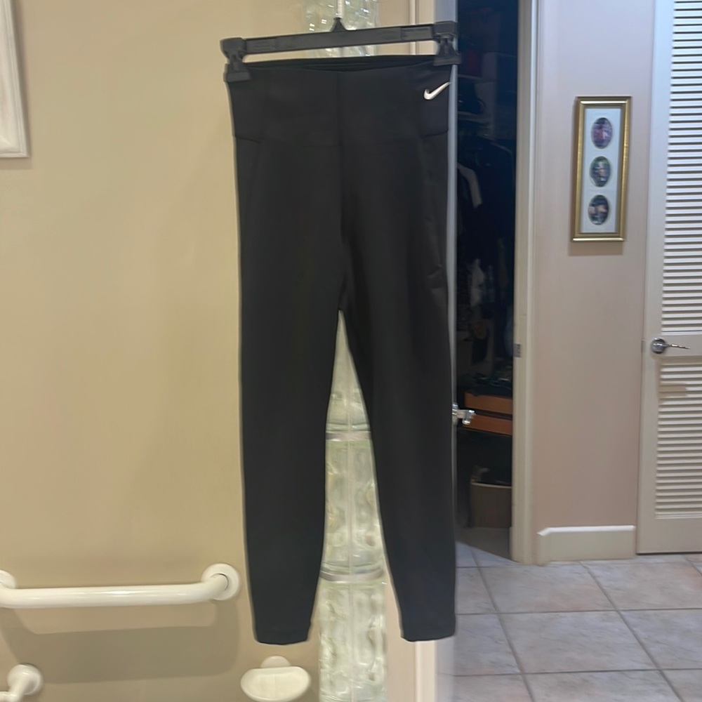 Black Nike Dry-Fit Leggings as new